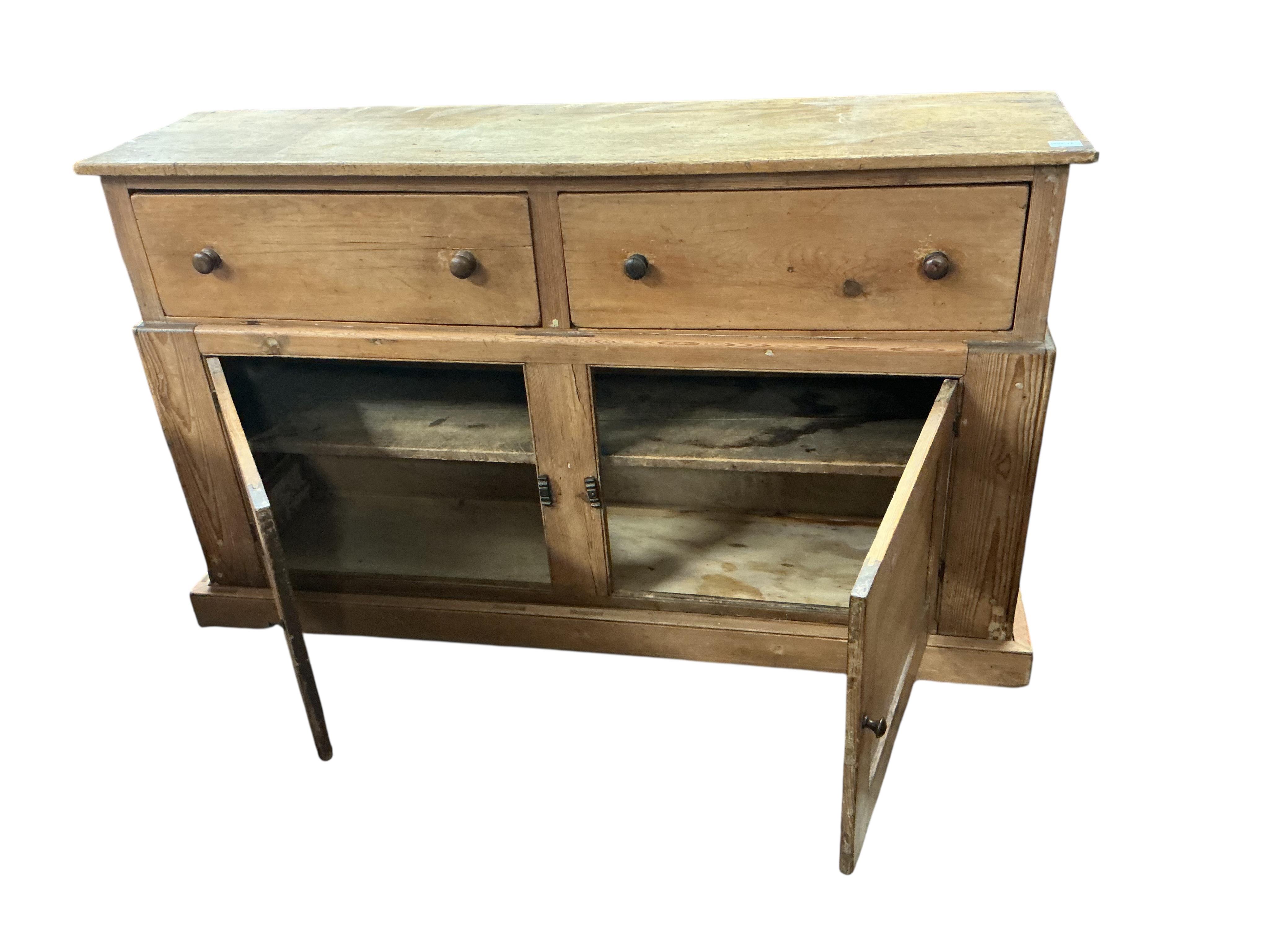 A Victorian pine low dresser, width 149cm, depth 38cm, height 89cm